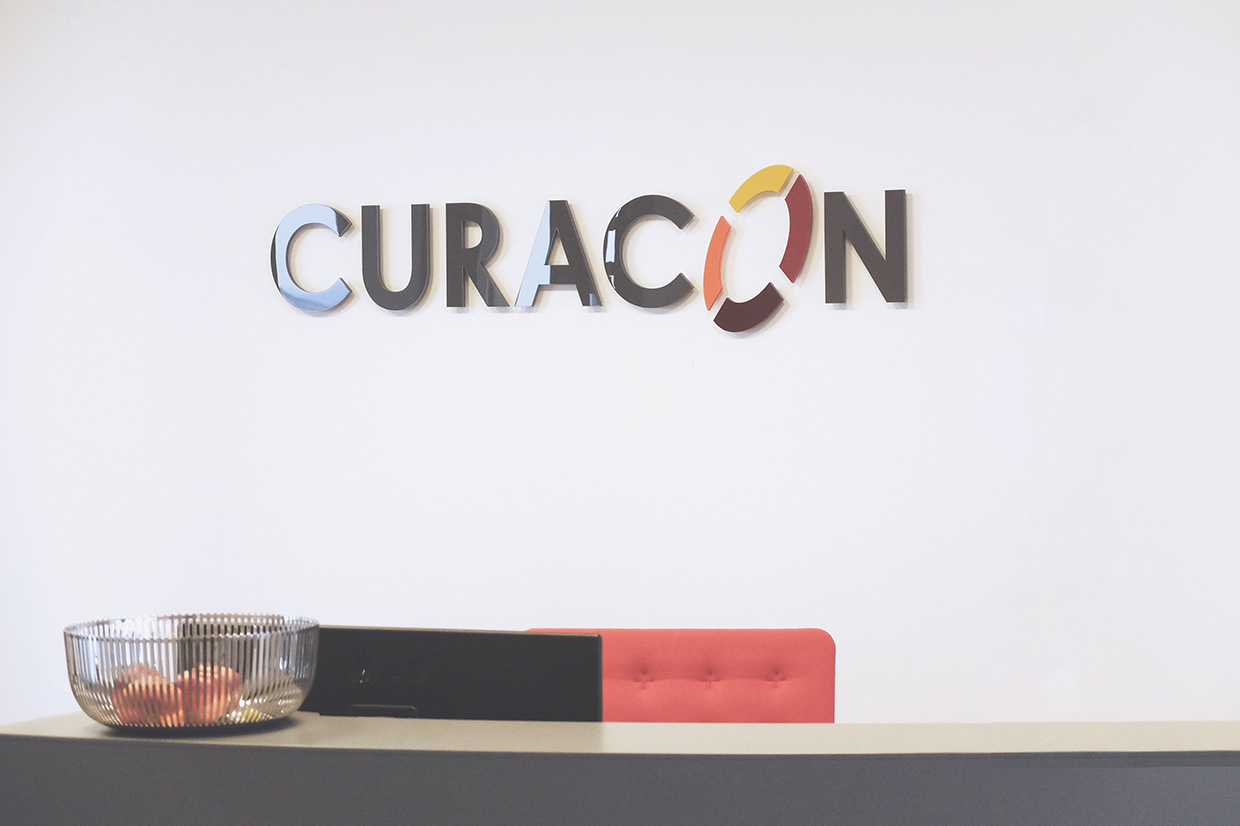 held-design-muenster-leitsystem-curacon-01 Held Design, Münster, Curacon, Logo
